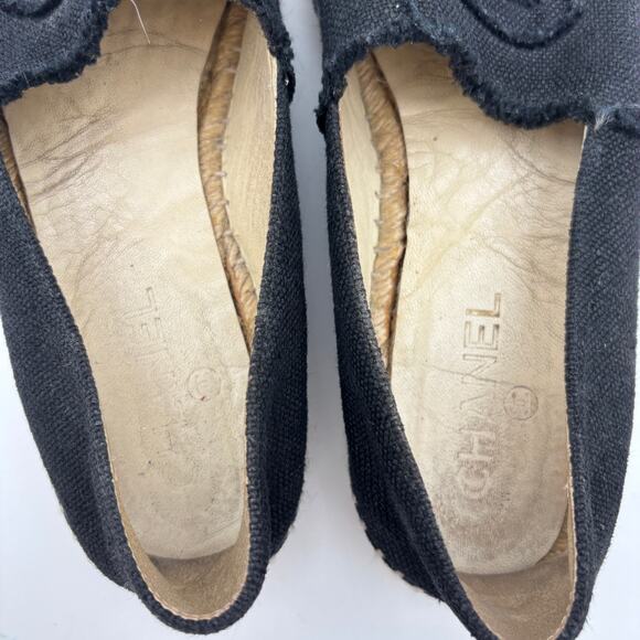 Chanel CC Logo Canvas Black Cap Toe Espadrilles Slip Ons Women's 40 - Picture 10 of 14